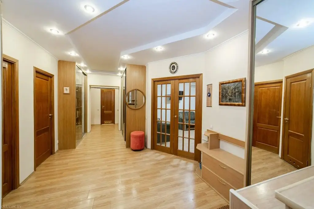 Люксовые Апартаменты в Тихом Центре — фото 1
