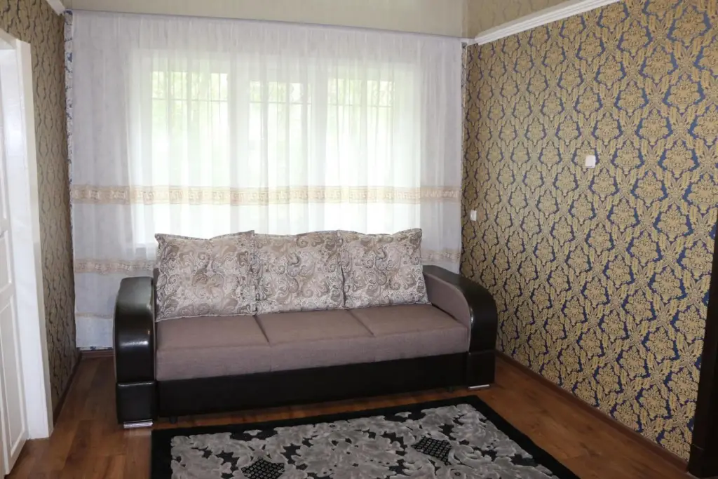 Караганда: Apartment Alikhanova 38/3