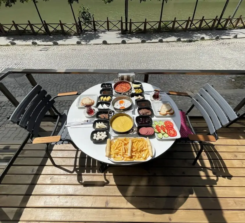 Узунгёль: Ozkan Pension