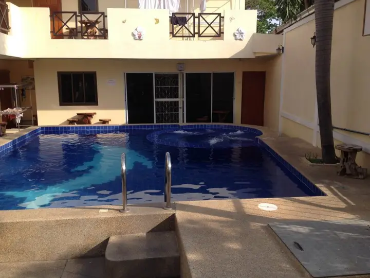 Паттайя: Happy Valley Pattaya