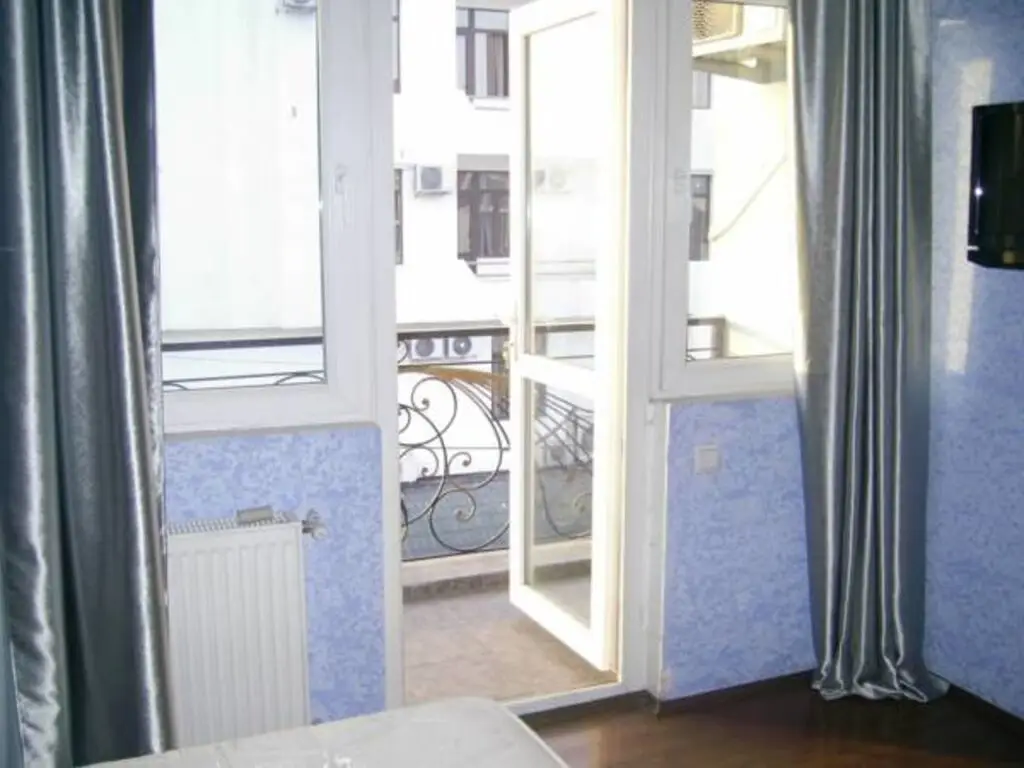 Батуми: Hotel Vakhtanguri