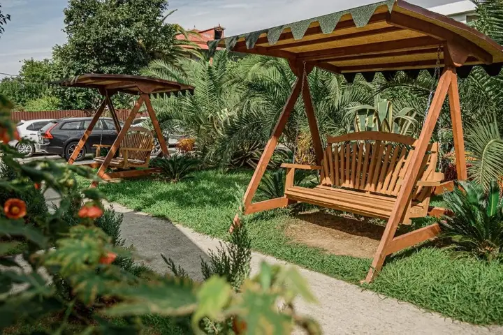 Лдзаа: Mini Hotel Green House