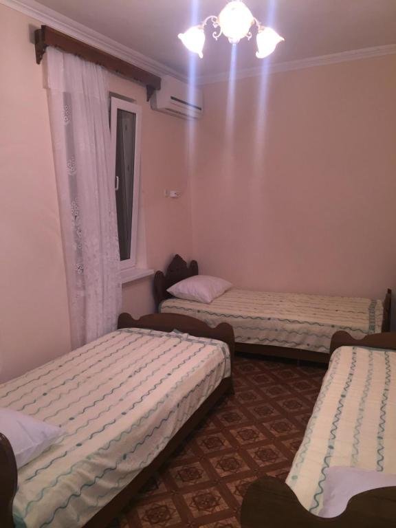Гудаута: Guest House on Shakril Street