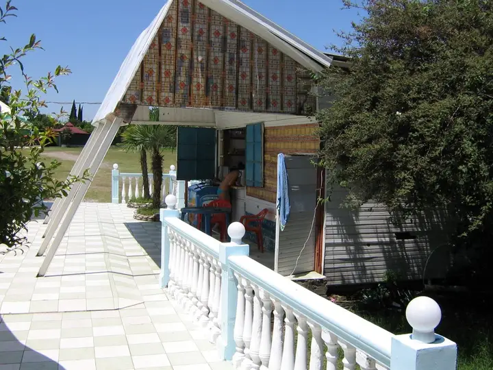 Цандрыпш: Mila Guest House
