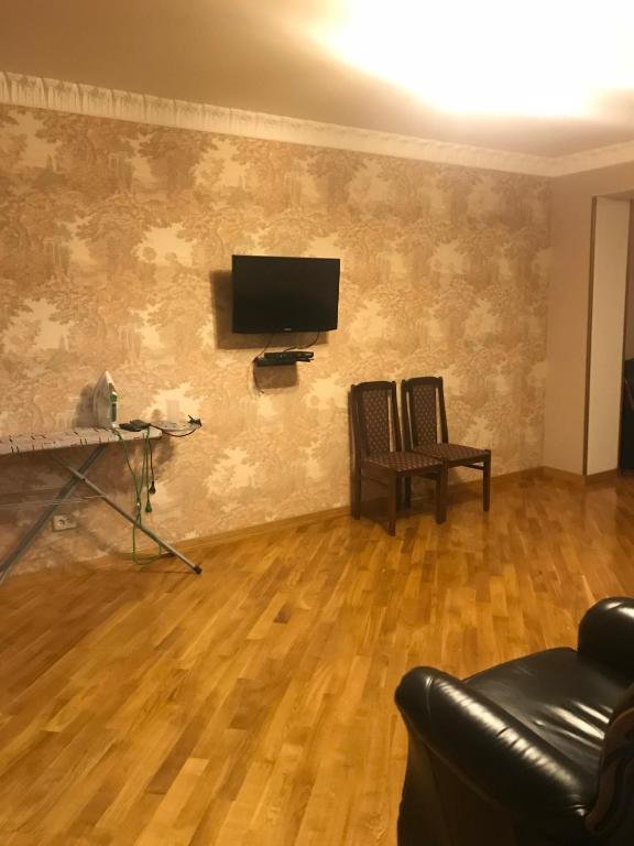 Сухум: Apartment on Akirtava 30