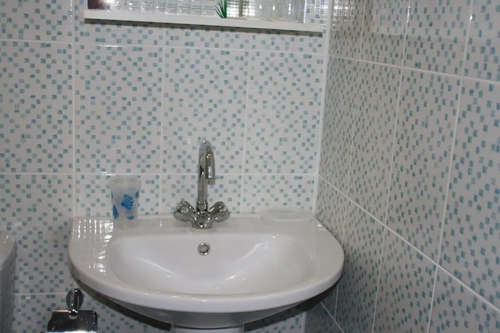 Алахадзи: Guest house Raduga