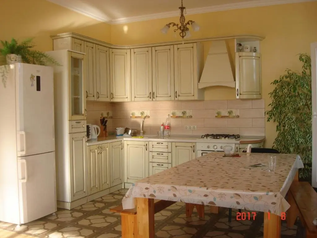 Цандрыпш: Holiday home on Lapstinskaya 17