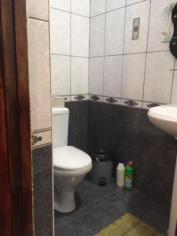 Сухум: Esnat guest house Titova 25a