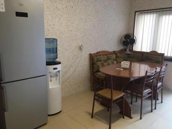 Сухум: Esnat guest house Titova 25a