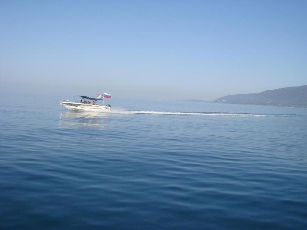 Новый Афон: Guesthouse U Moti