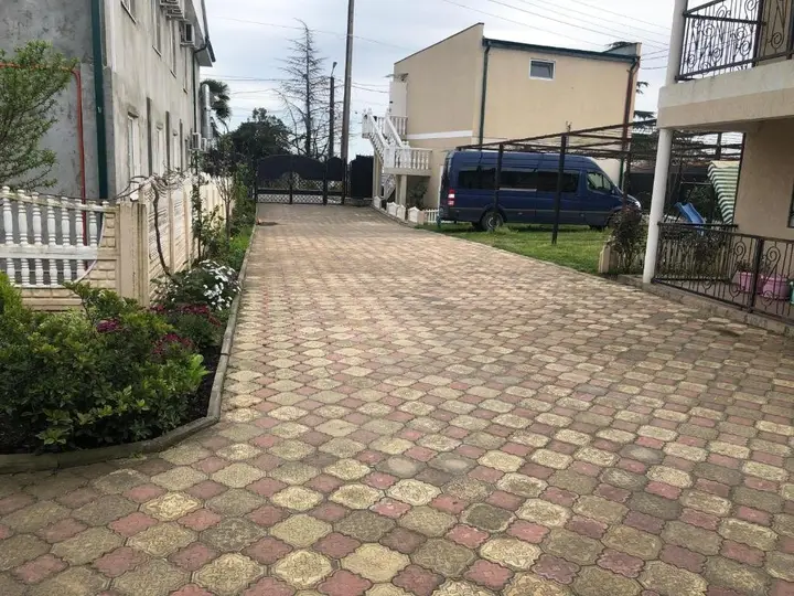 Сухум: Guesthouse on Nazadze Street 71