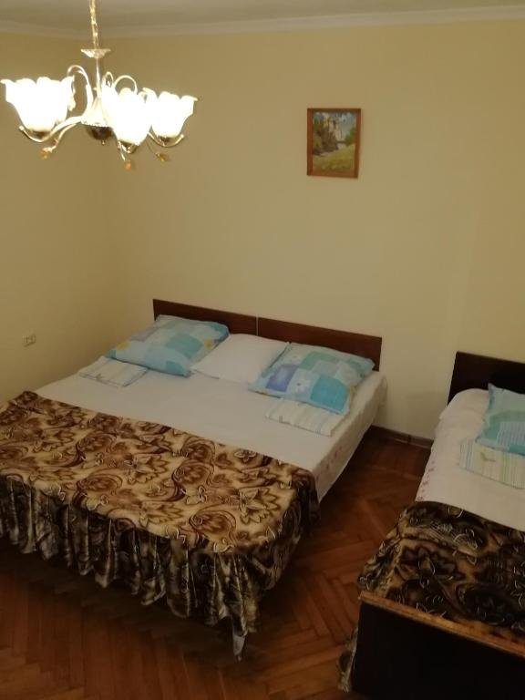 Гагра: Guest House Alpiyskaya 7