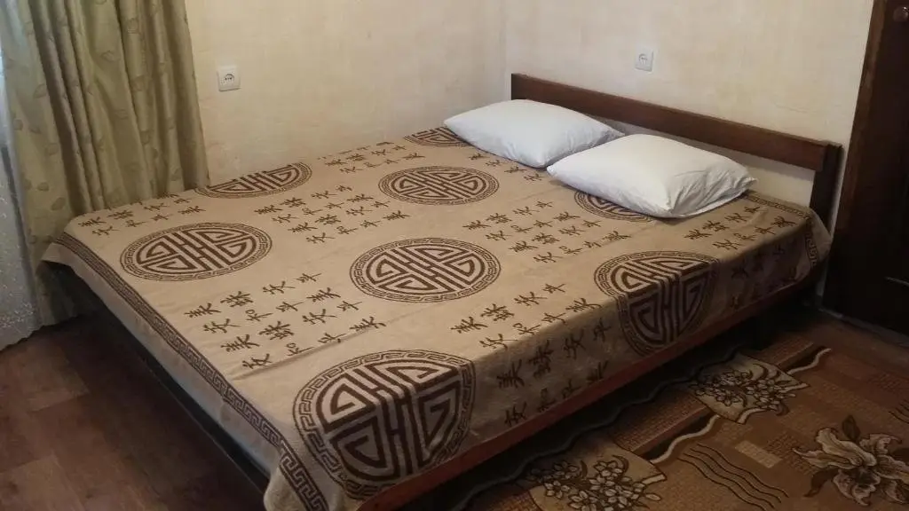 Сухум: Guest House on Adleiba 280