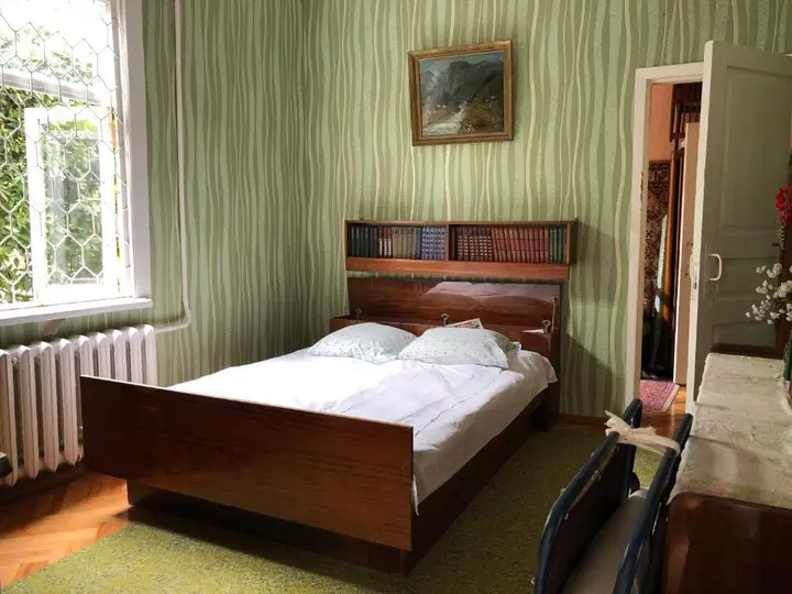 Гагра: Holiday Home On Sosnalieva 19