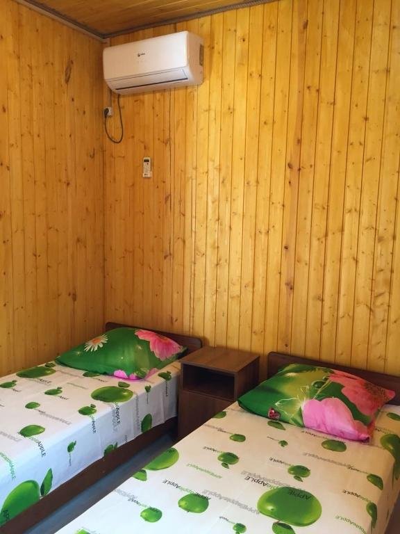Гагра: Guest House on Ardzinba 277
