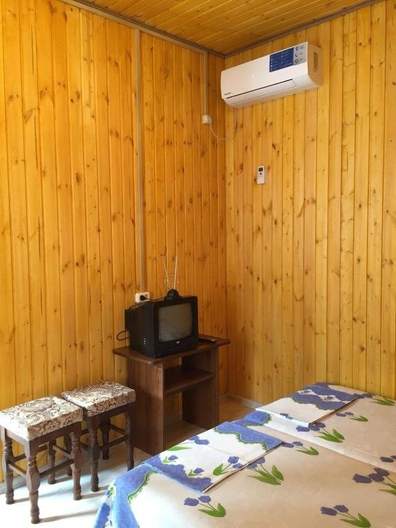 Гагра: Guest House on Ardzinba 277