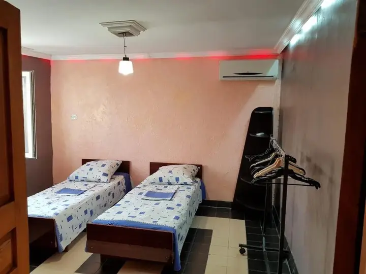 Гагра: Guesthouse on Kabardinskaya 141