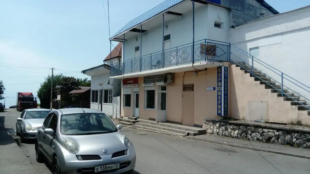 Гагра: Guest house on Morskaya 7
