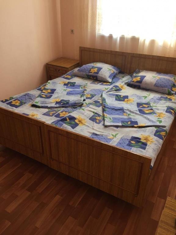 Гагра: Guesthouse on Adygaa 16