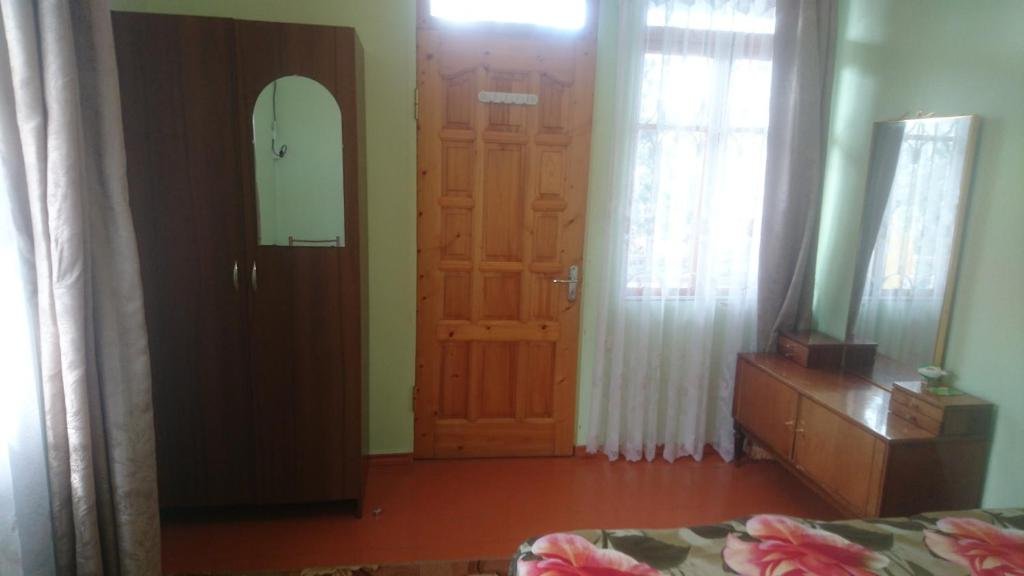 Гагра: Guest House Sayat-Nova 35