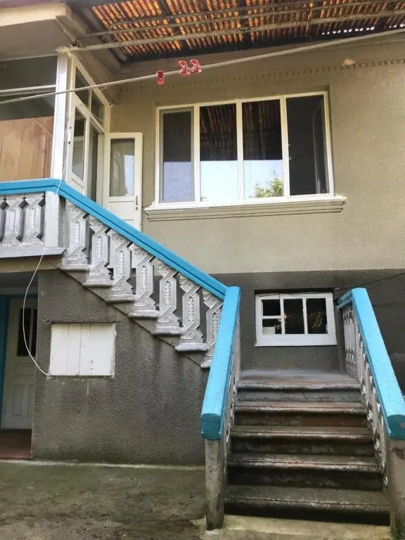 Гагра: Guest House on Eshba 1