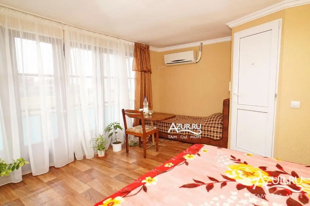 Гагра: Guest House on Abazgaa 2