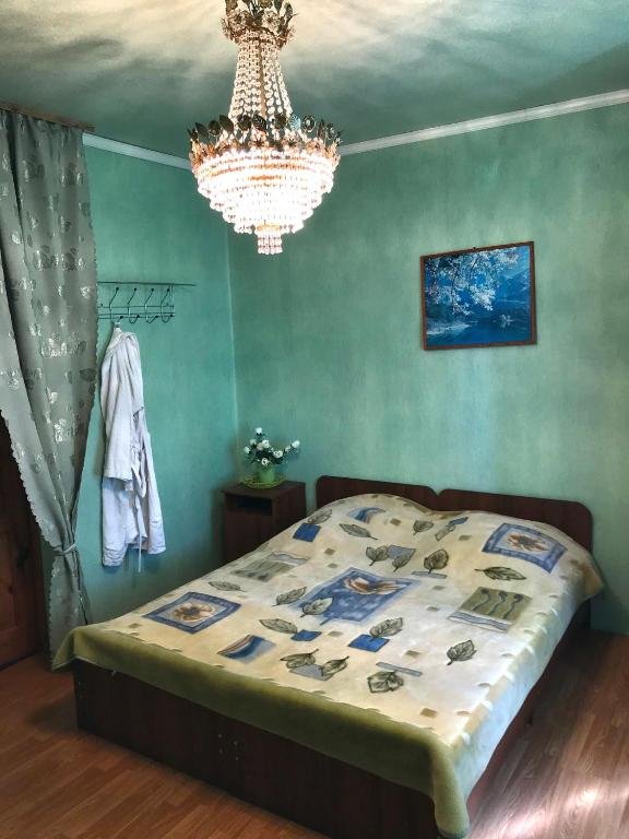 Багрипш: Guest House Asta