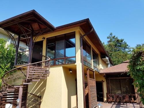 Пицунда: Guest House Black Sea