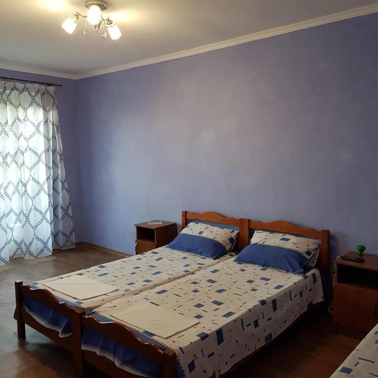 Лдзаа: Ldzaa 1komn. kv. na beregu morja