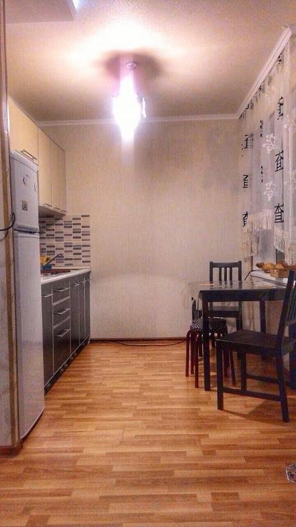 Сухум: Apartment on Vardania 1