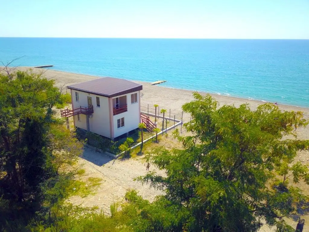 Гудаута: Apartments Izumrudniy Bereg