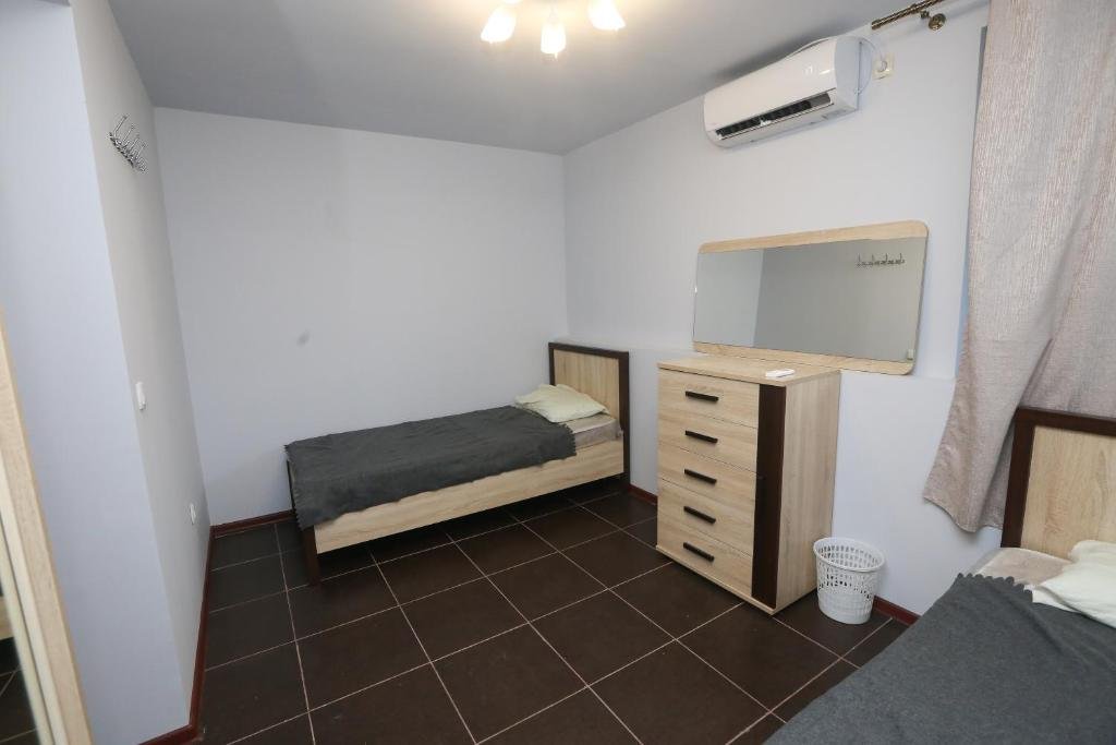 Сухум: Casa-Colina 1 terrasa s vidom na gory i more