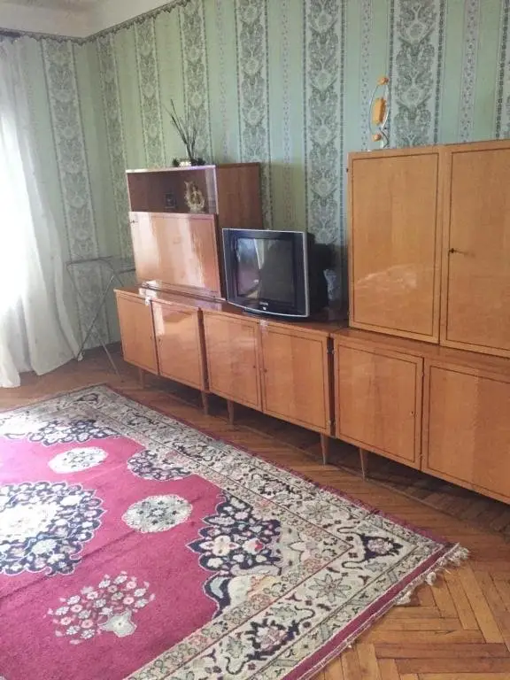 Сухум: 2-h komnatnaja kvartira