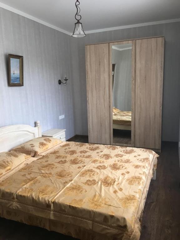 Сухум: Apartment on Agumava 19
