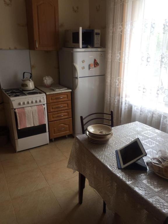 Гагра: Apartment on Abazgaa Street 59/1