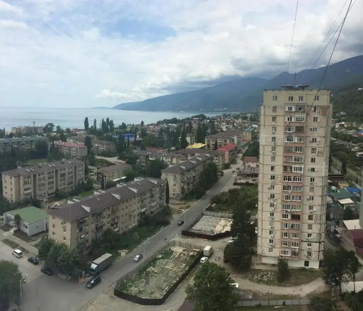 Гагра: Apartament na Abazgaa 53