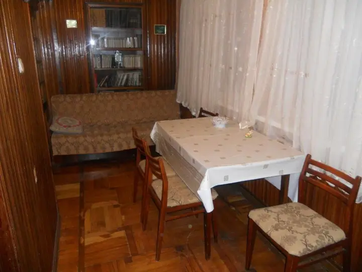 Сухум: 3 room apartment in Sukhum