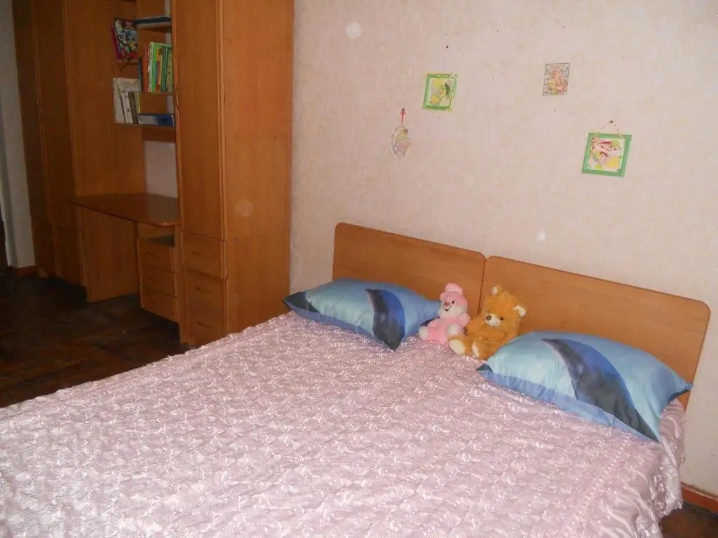 Сухум: 3 room apartment in Sukhum