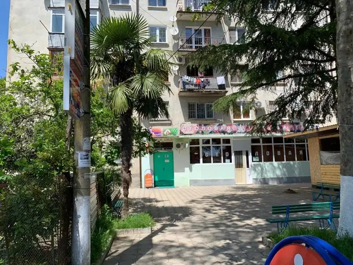 Пицунда: Apartment on Rybzavodskaya 9