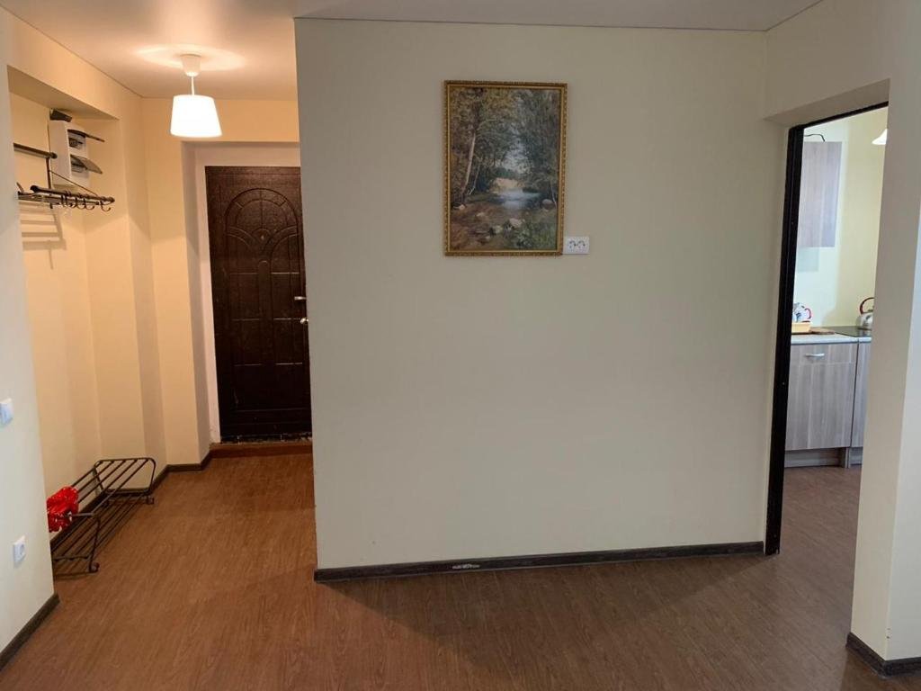 Пицунда: Apartment on Rybzavodskaya 9