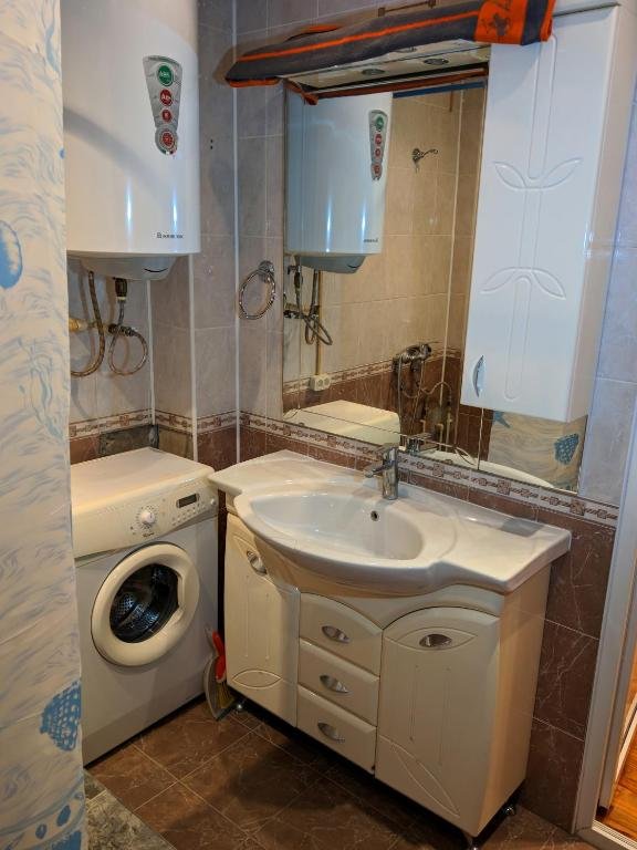 Гагра: Apartment on Abazgaa 37