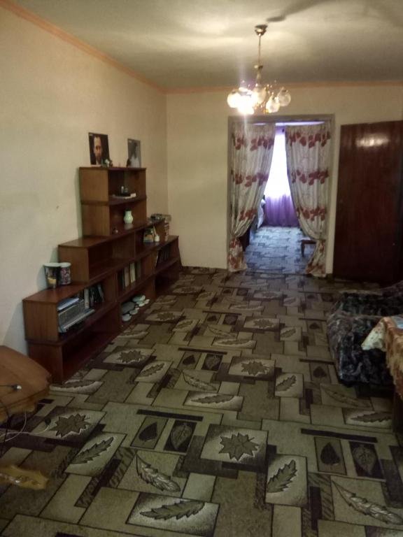 Сухум: Apartment on Machevariani 34
