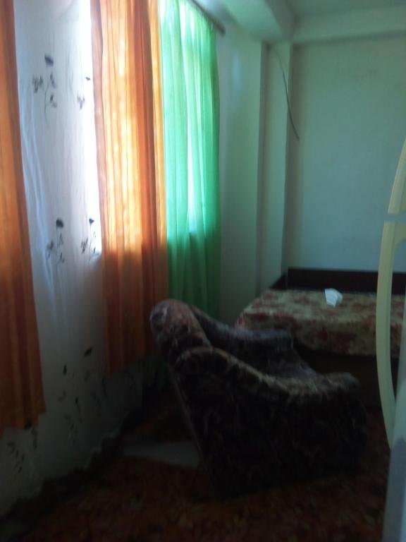 Сухум: Apartment on Machevariani 34