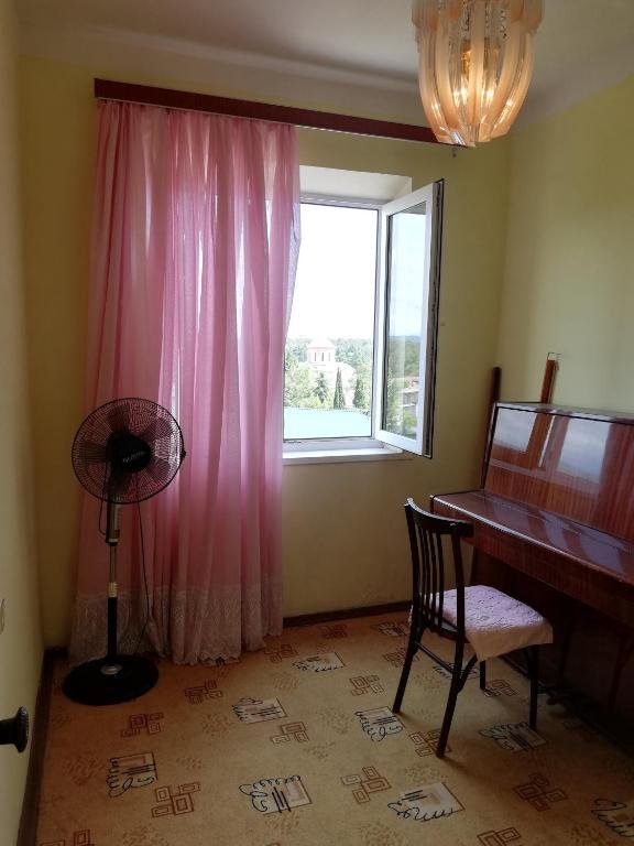 Пицунда: Apartment on Agrba 2