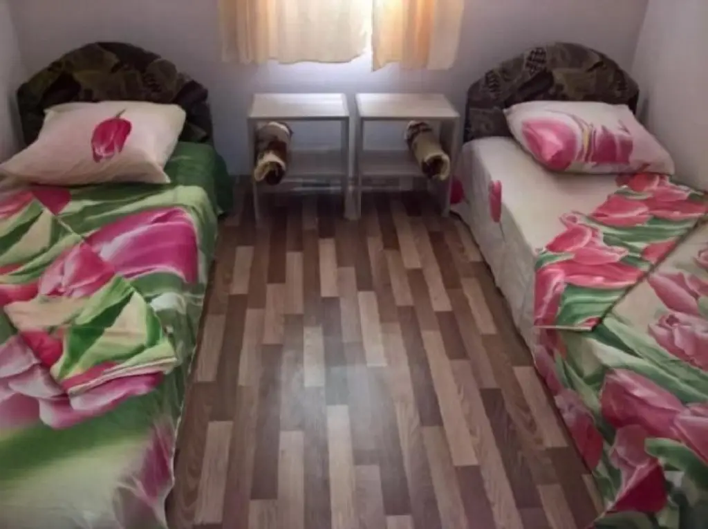 Цандрыпш: Guest House Petrovich