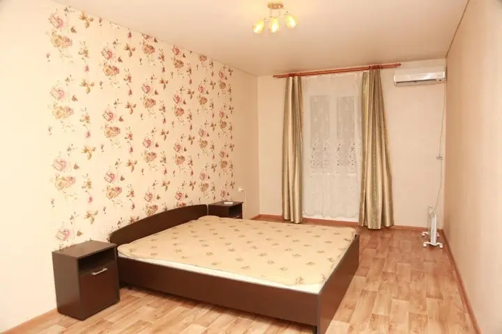 Сухум: 2-h komnatnaja kvartira na beregu morja