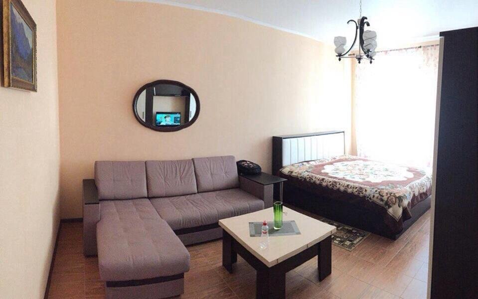 Сухум: Apartment on Kodori Highway