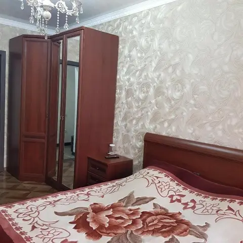 Сдаётся в 2-х ком.кв. 1 комната на берегу моря на 2 человека. Проживание с хозяевами. — фото 1
