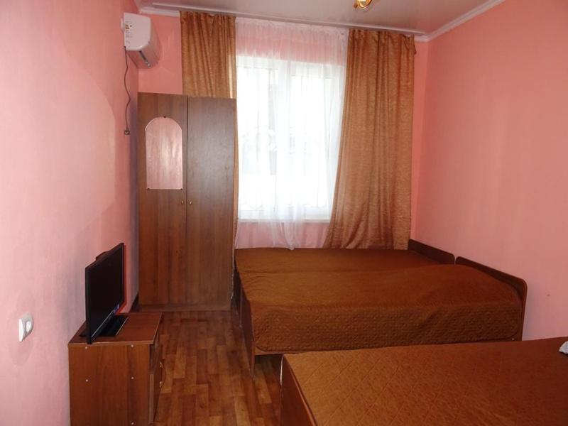 Гечрипш: V Gostyakh U Aidy Gusthouse