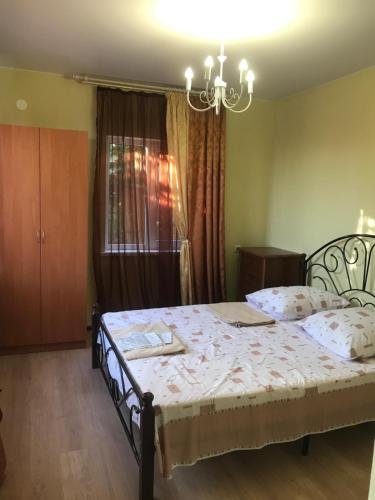 Гагра: Guest House on Geroyev 16 Marta 12